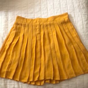 Yellow mini skirt